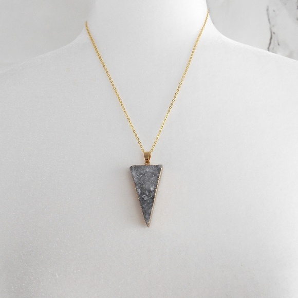 New Gray Druzy Necklace - Picture 4 of 8